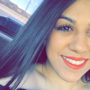 Meet your Posher, Isabel